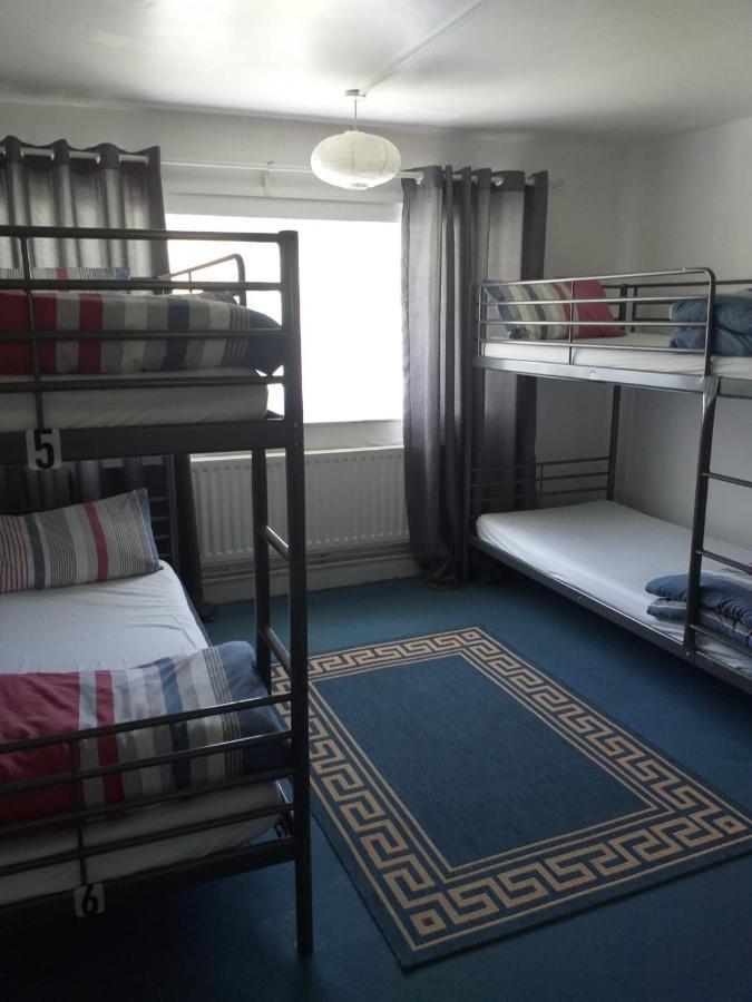 The Queens Hostel London Exterior photo